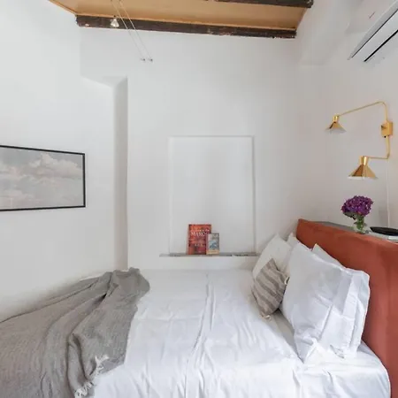 Iflat Opera Penthouse With Terrace Lejlighed